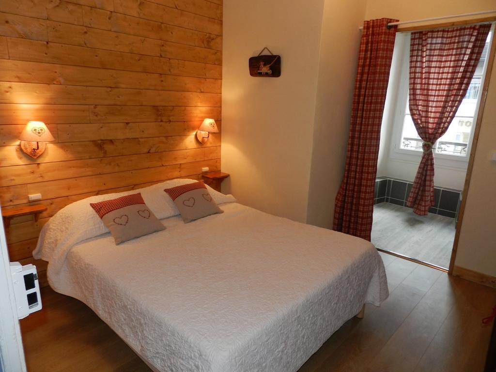 Hotel Du Mont Blanc Sallanches Room photo